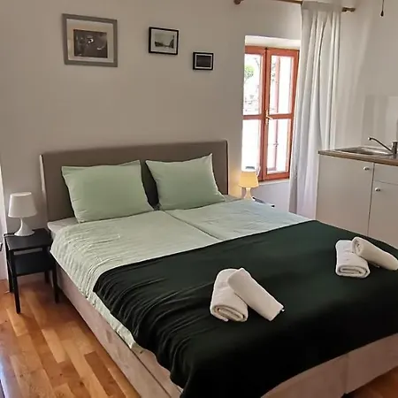 L&g Rovinj